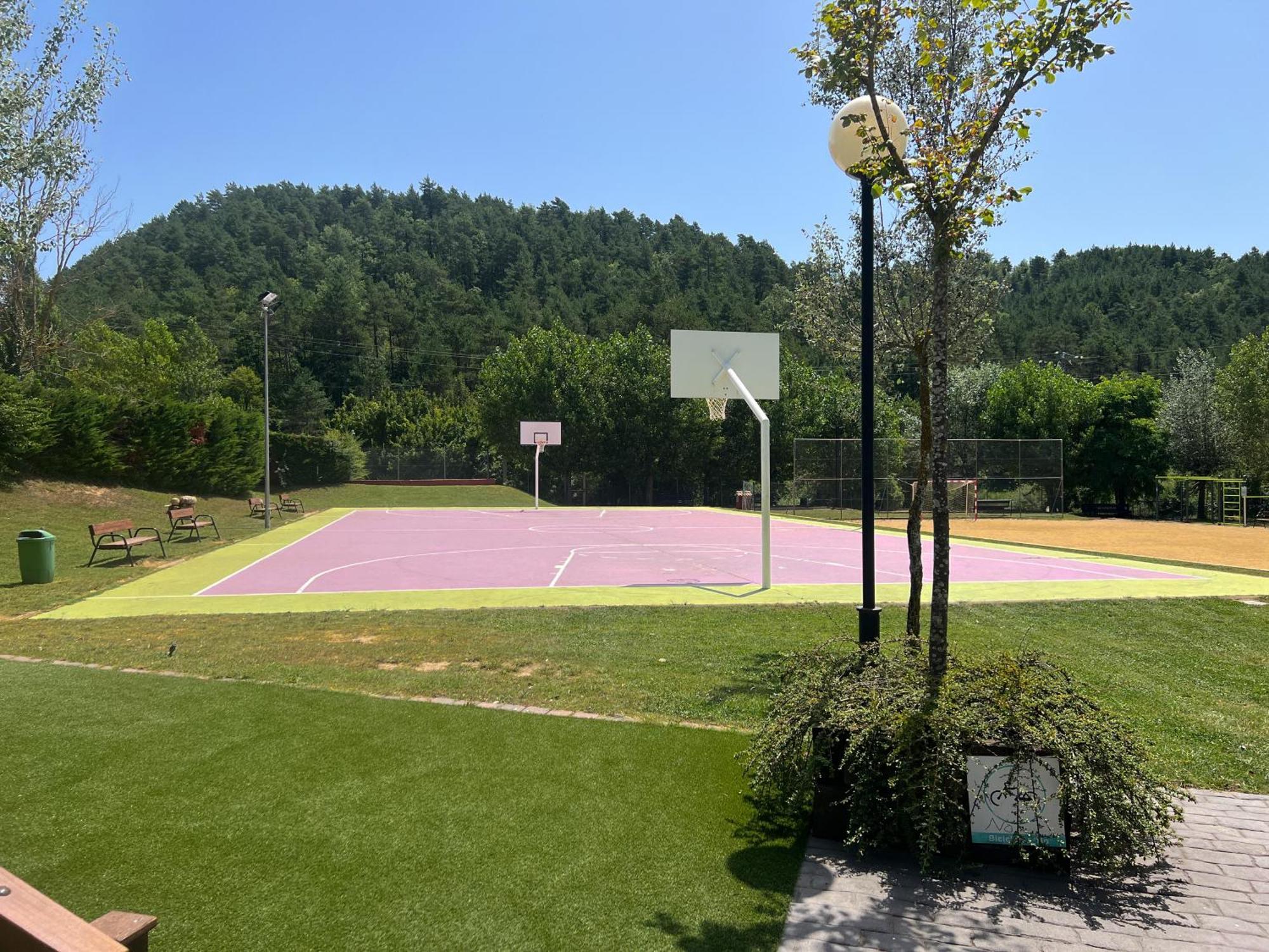 Camping Riera Merles Borredá Buitenkant foto